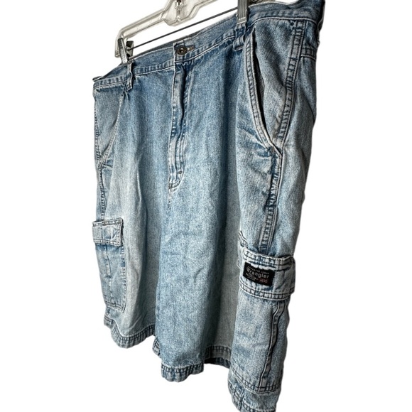 Wrangler Denim Shorts - Picture 2 of 5